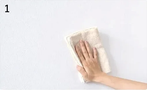 clean the wall using cloth